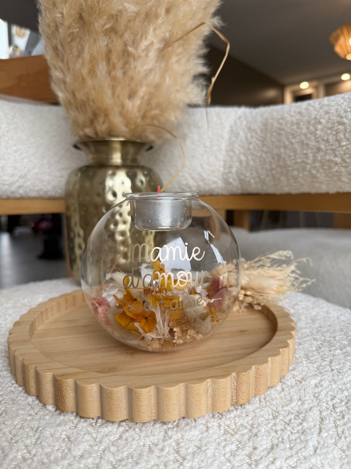 Bougie sphère fleurie personnalisée – Fleurs séchées