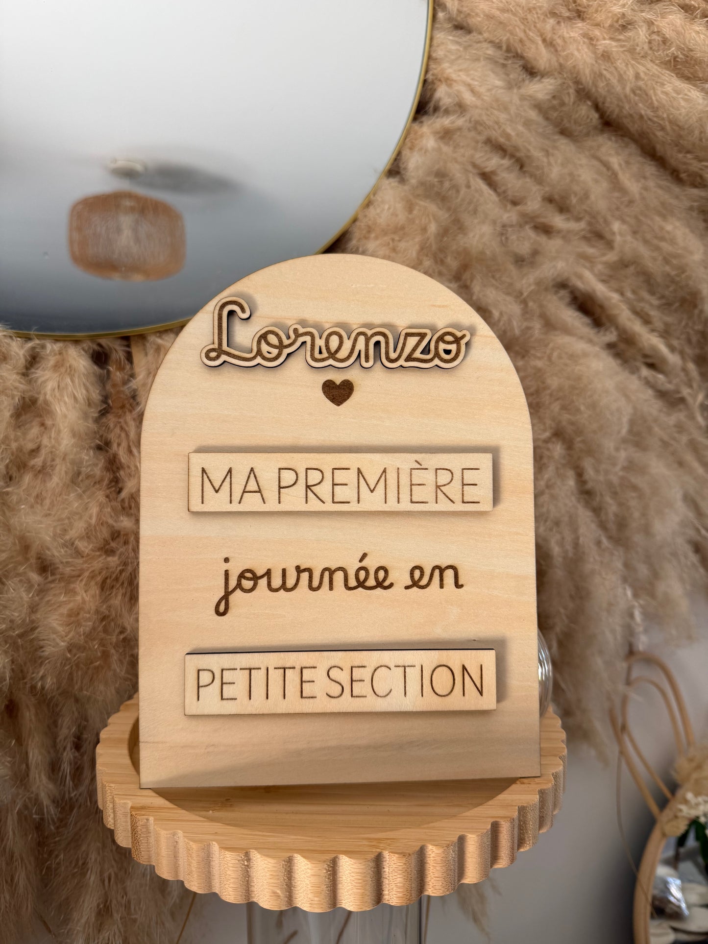 Pancarte rentrée scolaire personnalisée en bois avec prénom