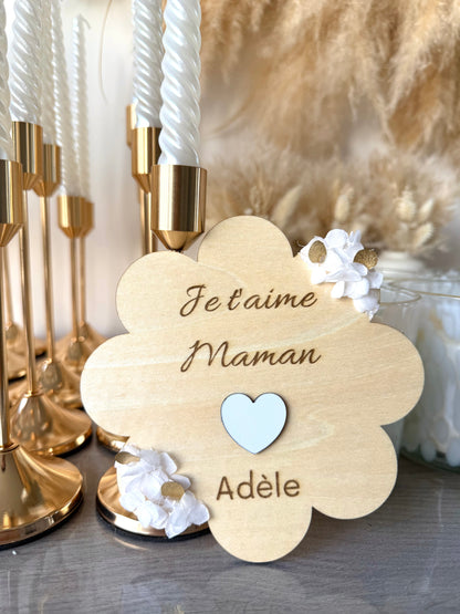 Plaque fleur personnalisée en bois – Cadeau unique (Maman, Maîtresse, Baptême…)