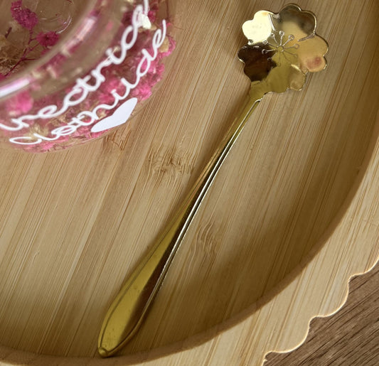 Cuillère Fleur Dorée ✨